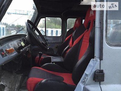 uaz_469b__134377726f.jpg