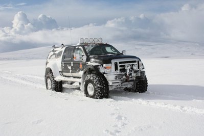 arctic-trucks-04.jpg
